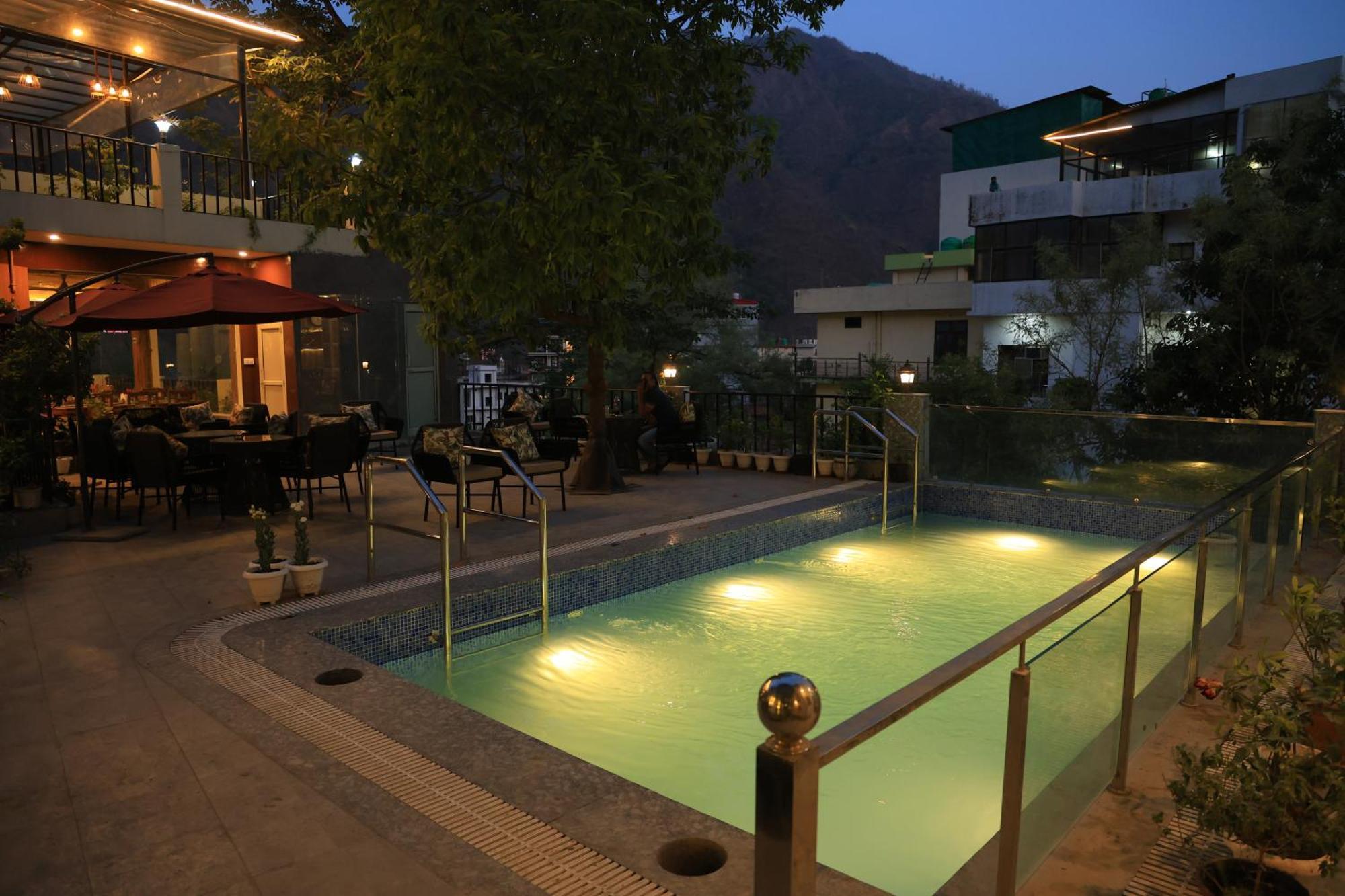 Yogved Hospitality & Resort Rishikesh Exterior photo