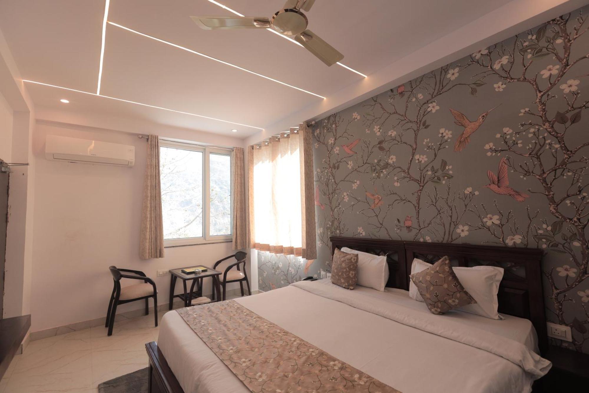 Yogved Hospitality & Resort Rishikesh Exterior photo