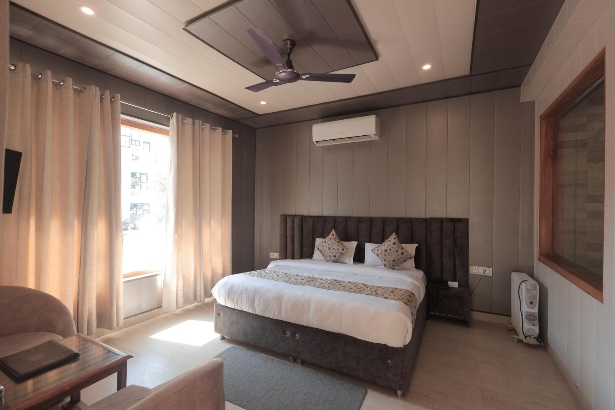 Yogved Hospitality & Resort Rishikesh Exterior photo
