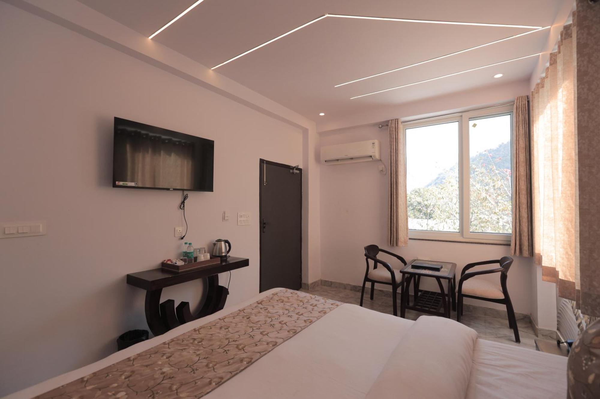 Yogved Hospitality & Resort Rishikesh Exterior photo